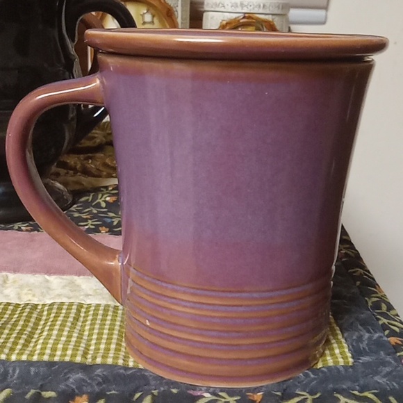 The Republic Of Tea Tea/Coffee Mug Plum Ceramic  with Leaf Design And Lid - Picture 3 of 7